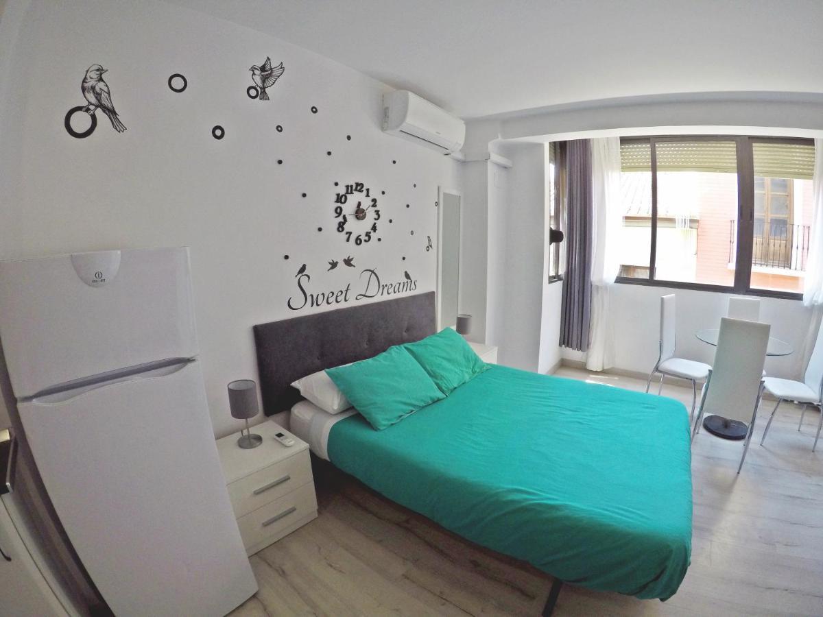 Mesonhomes Suites Center - Stay & Work Granada Bagian luar foto
