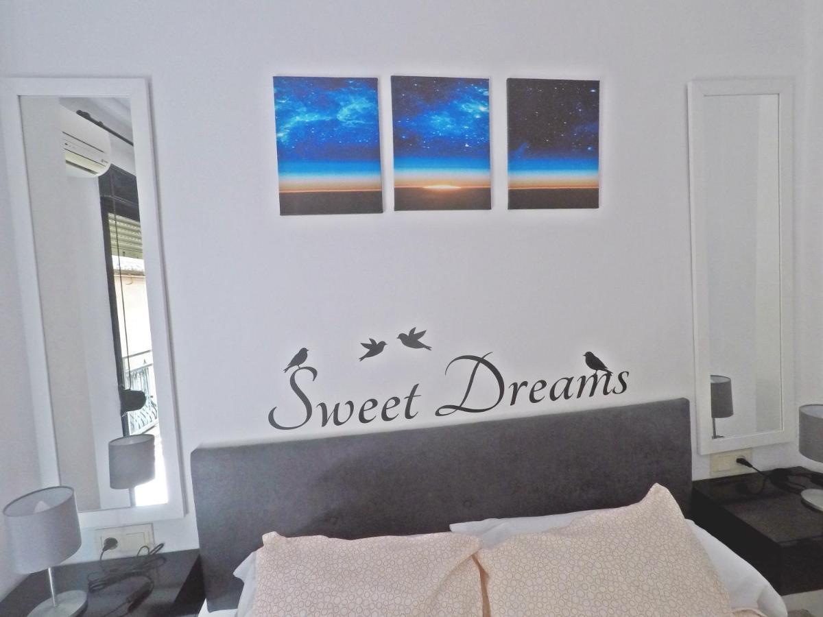 Mesonhomes Suites Center - Stay & Work Granada Bagian luar foto