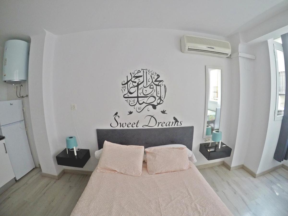 Mesonhomes Suites Center - Stay & Work Granada Bagian luar foto