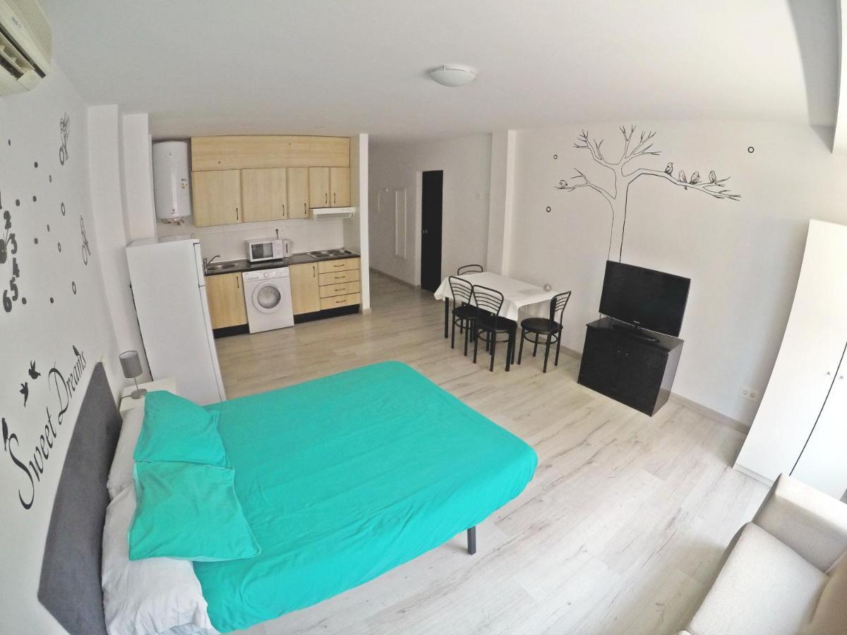 Mesonhomes Suites Center - Stay & Work Granada Bagian luar foto
